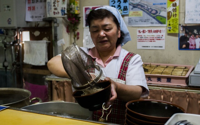 もうすぐ終点「とうてつ駅そば」