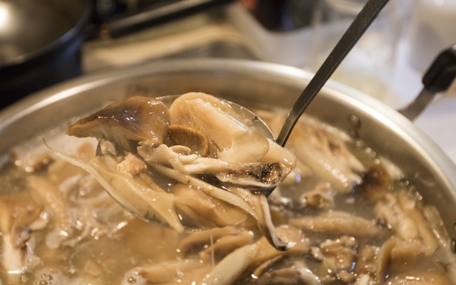 秋の味覚を求めて、はじめての「きのこ狩り」に行ってきました