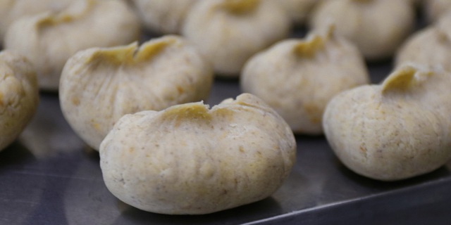 秋冬限定の優しい黄色～鰺ヶ沢「深谷の栗」菓子～