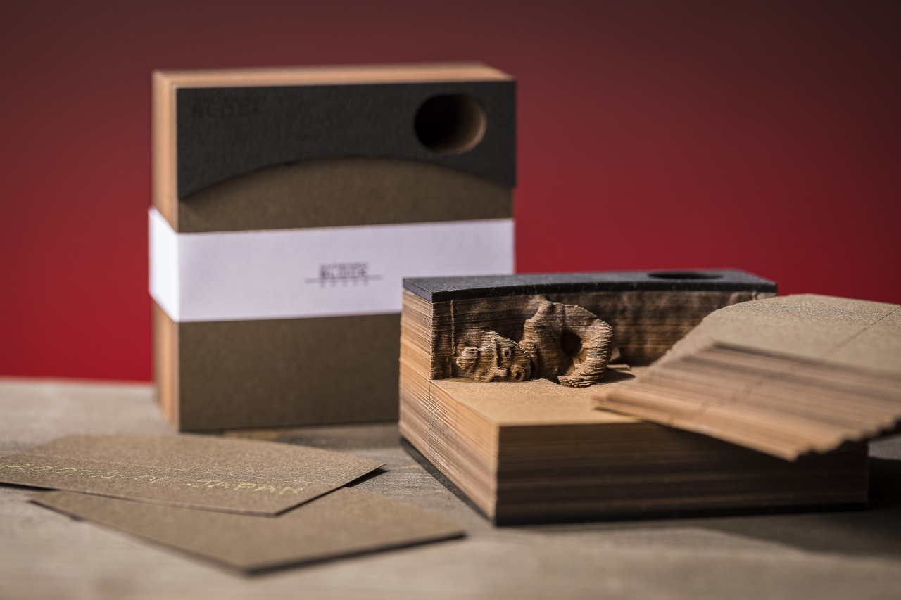 【１万円のメモ帳】国宝を発掘できる商品が誕生！