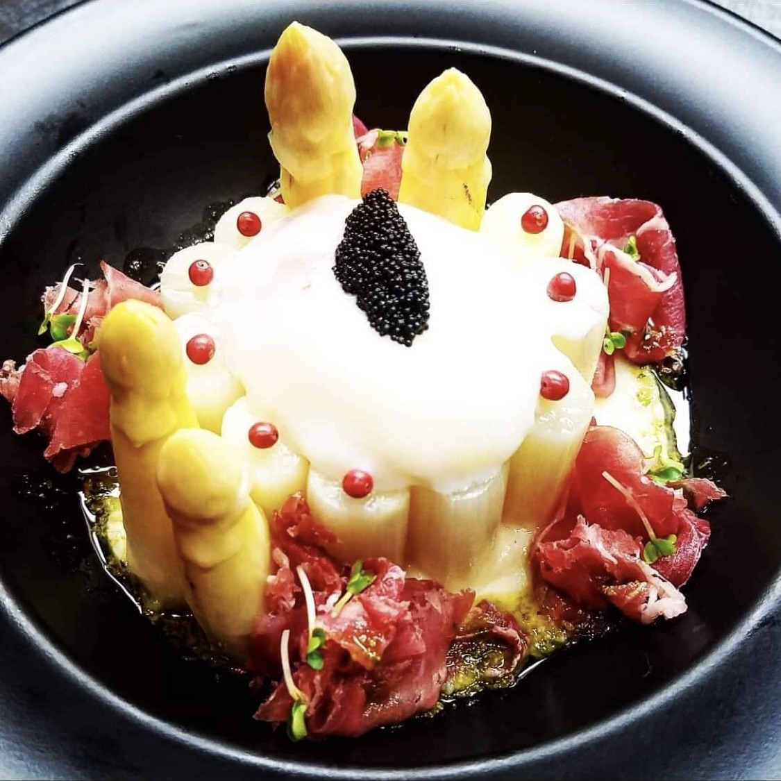 えっ！住職が？！【ドイツのホワイトアスパラガス＠平内町】