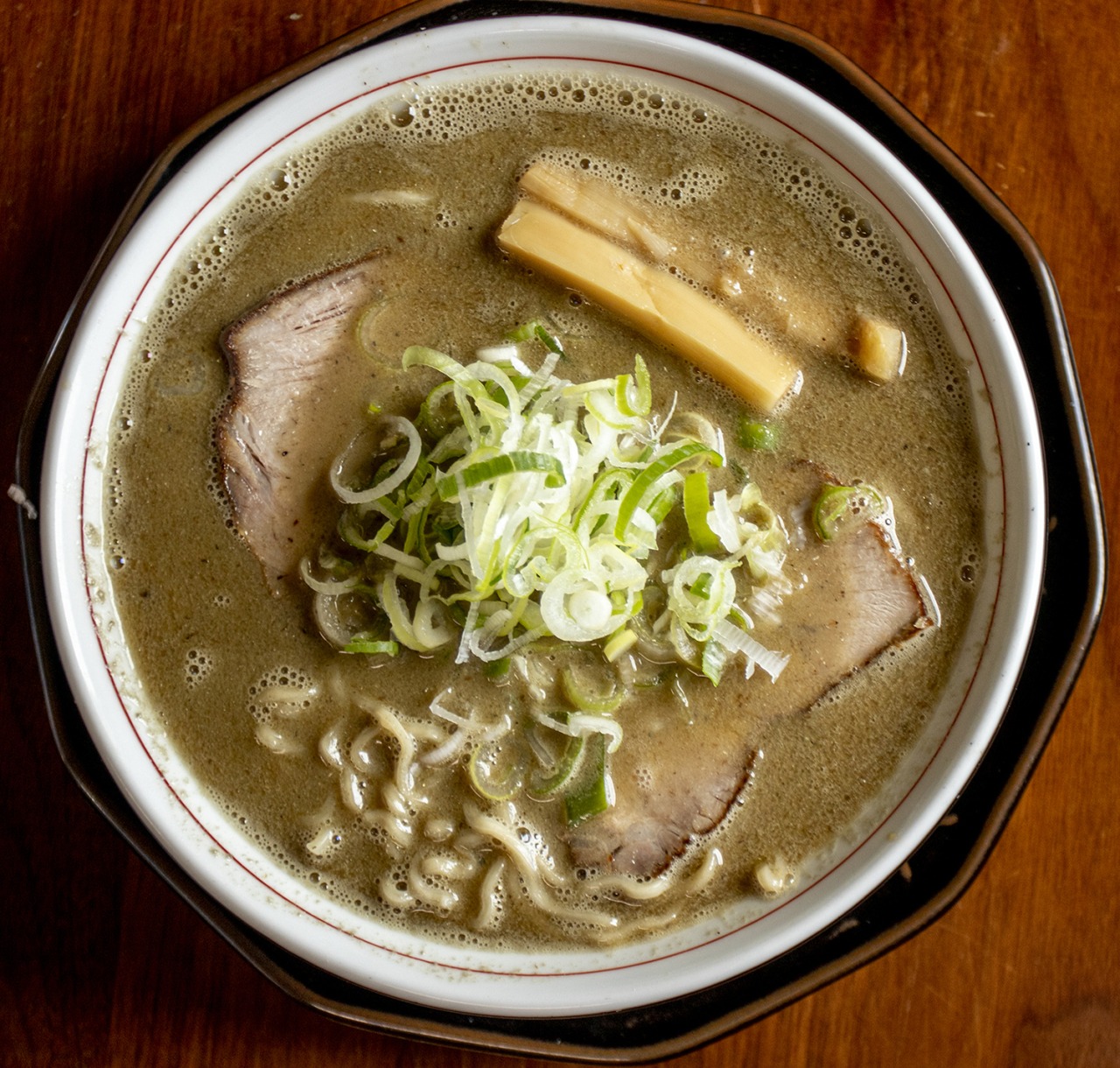 【つがる市　中華そば文四郎】ガチのマジシャンが作る魅惑の絶品ラーメン