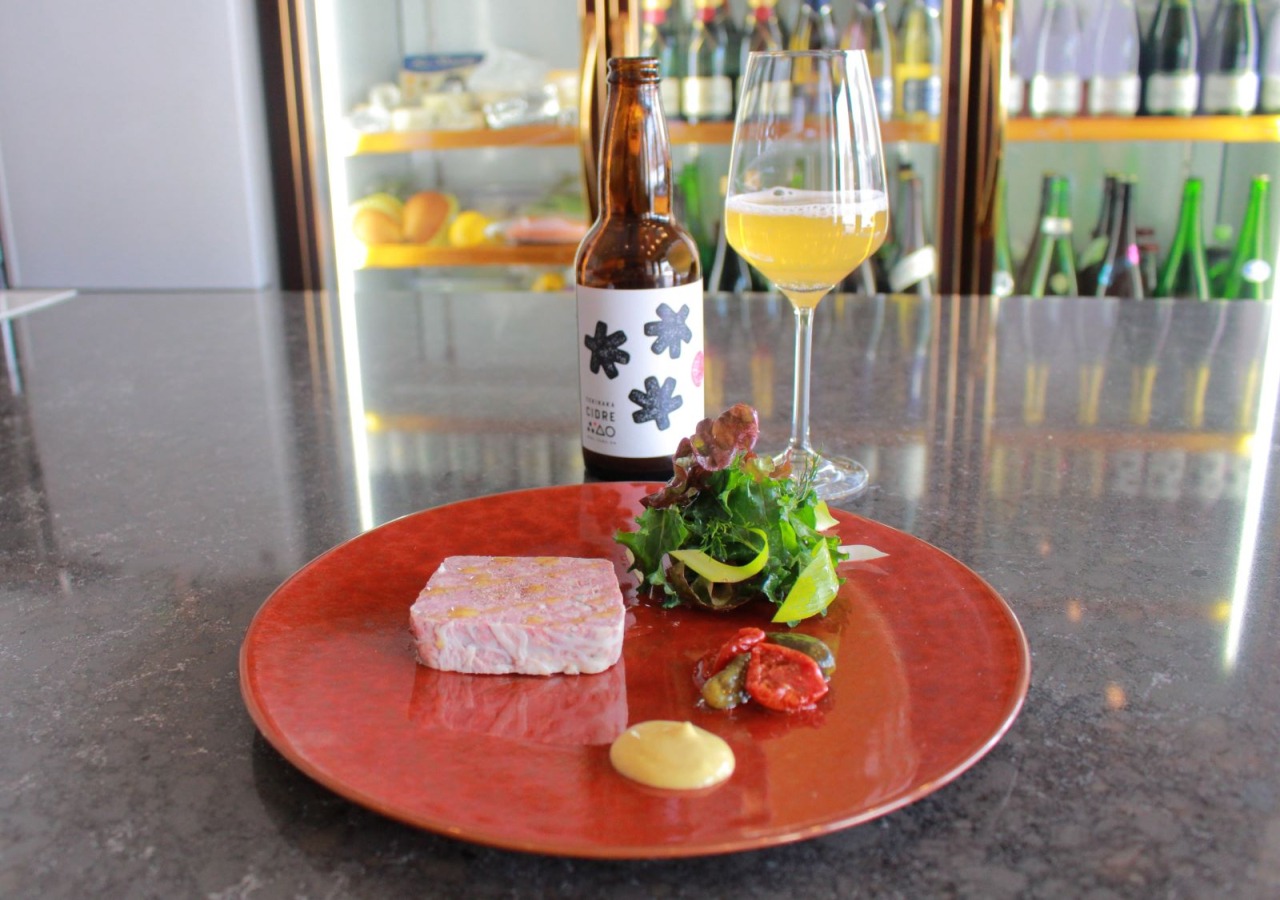 【青森市 Rocket&Co.】男前のソムリエがいる、昼も夜も美味しいワインバー