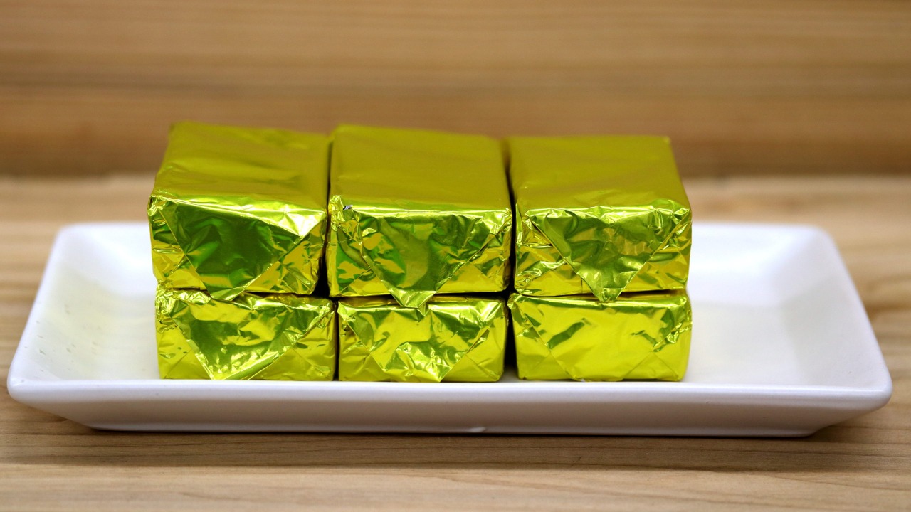 レトロな和菓子屋さんが作るインパクト強めのガトーチョコ【富士見堂】