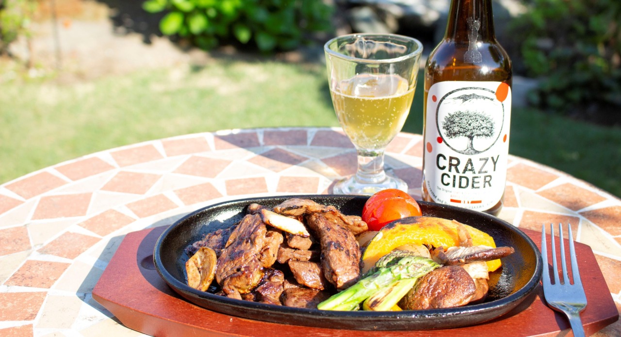 シードルが肉に合う!?平川サガリとペアリング