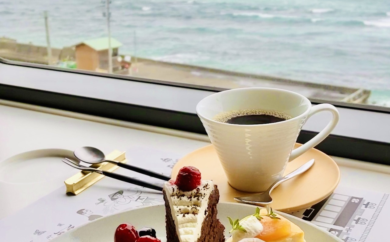 列車がまるまるレストラン！TOHOKU EMOTIONで極上のひと時を