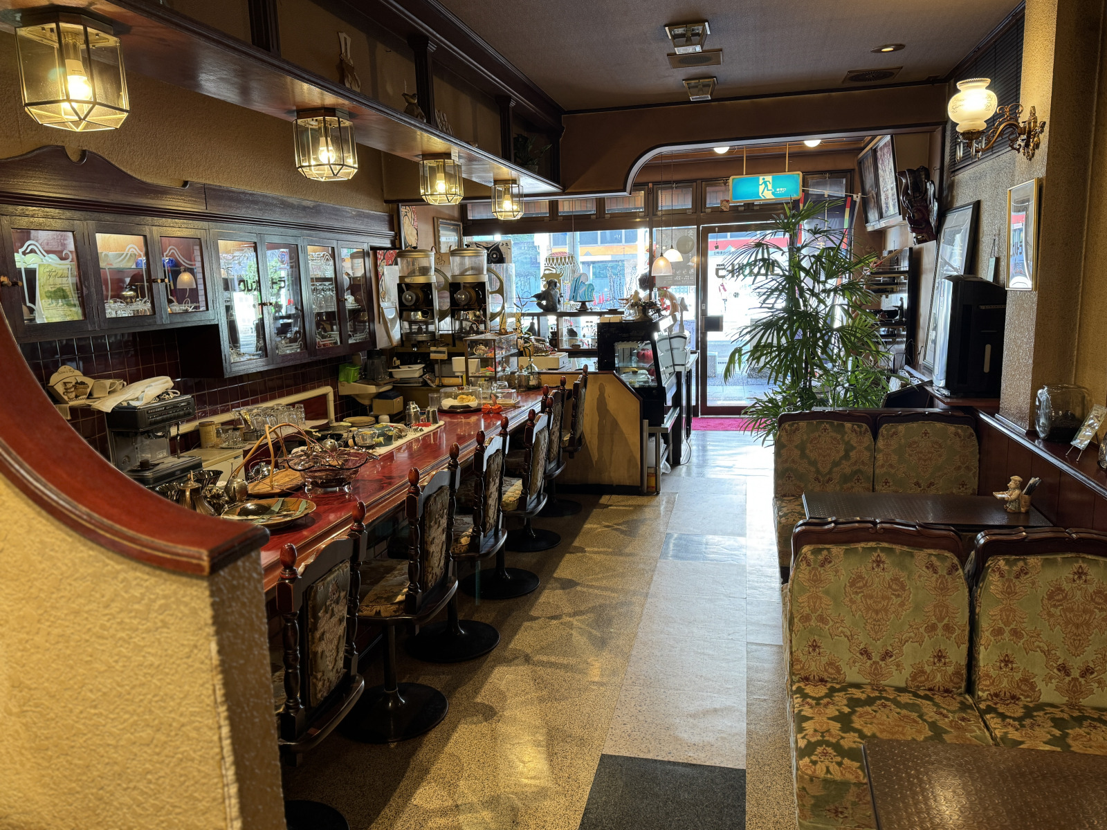 野瀬泰申の「青森しあわせ紀行　その９②　おでんとクレオパトラ」