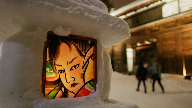 Hirosaki Castle Yuki-Doro Festival (Snow Lantern Festival)