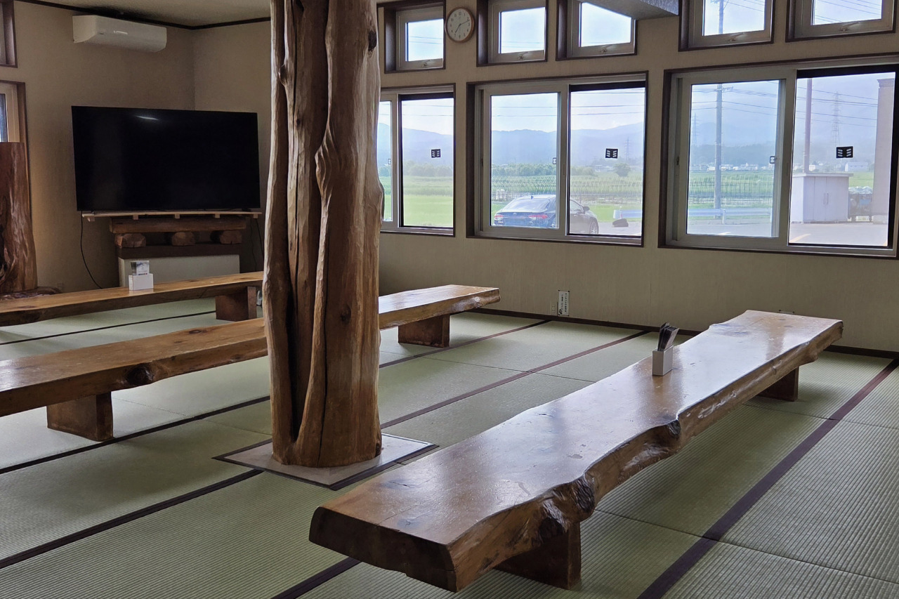 ロビー休憩スペース