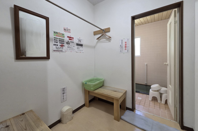 家族風呂（脱衣所）