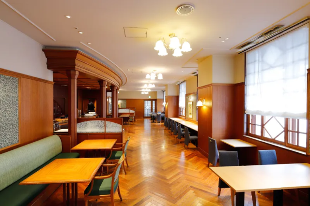 ホテル1階「レストラン ラ・セーラ」