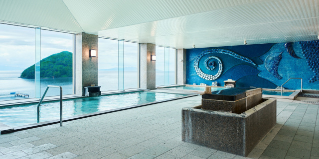 女性用展望温泉「うみ」