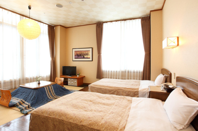 本館・コンドミニアム