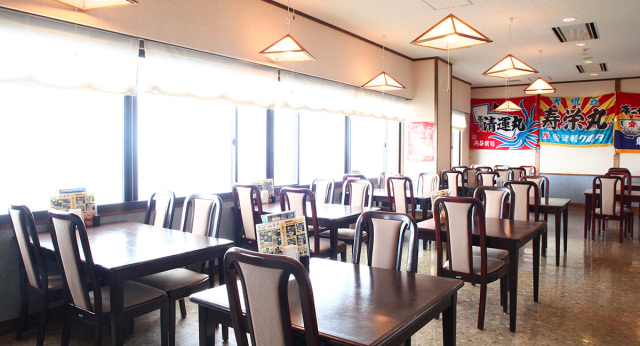 津軽海峡が一望できる「食事処・海峡」