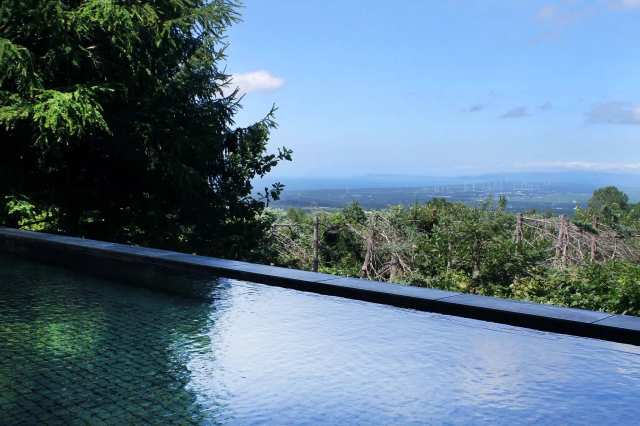 日本海を一望できる露天風呂