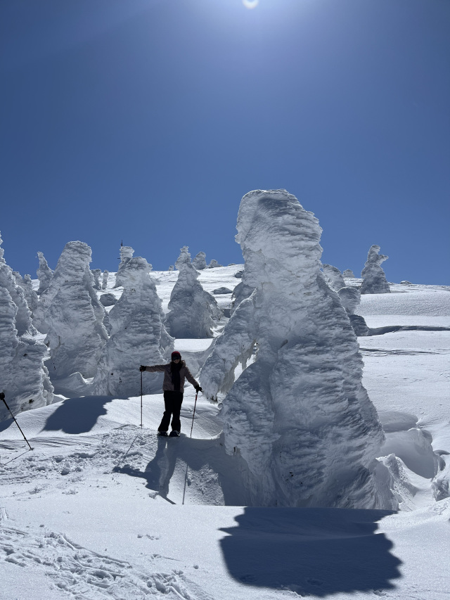 「手ぶらで」八甲田樹氷スノーシューツアー