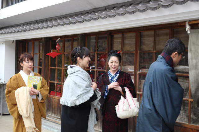 着物で「江差・北前のひな語り」散策