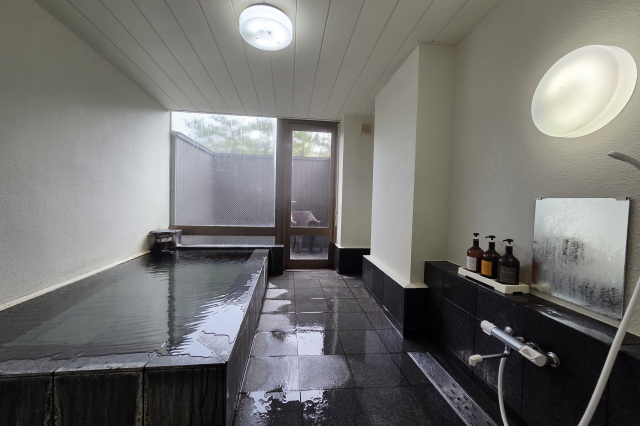 家族風呂 黒侘助