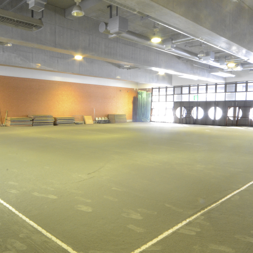 屋内グラウンド