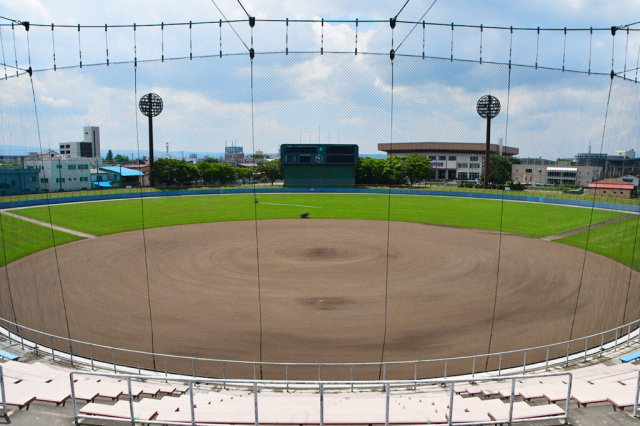ダイシンベースボールスタジアム（青森市営野球場）　
