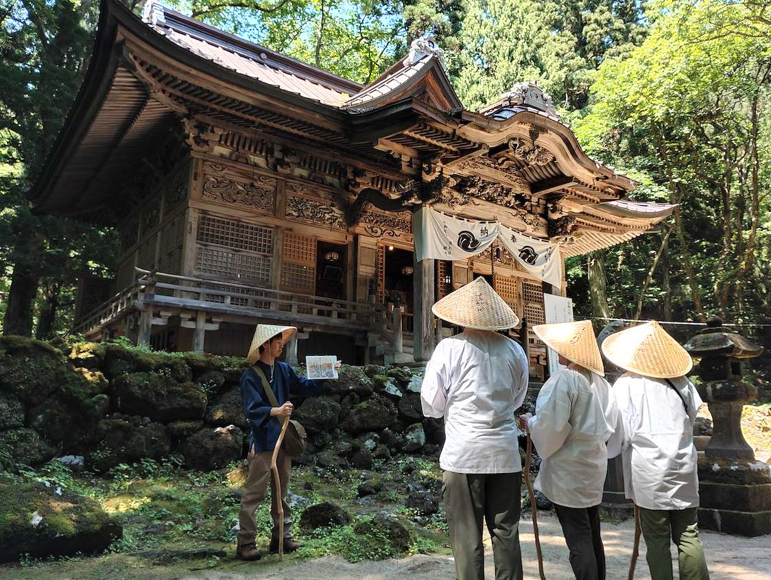 十和田湖歴史開運散策