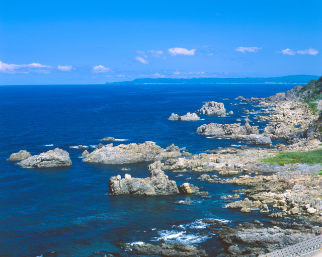 大間越影の浜海岸