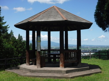 四阿（あずまや）