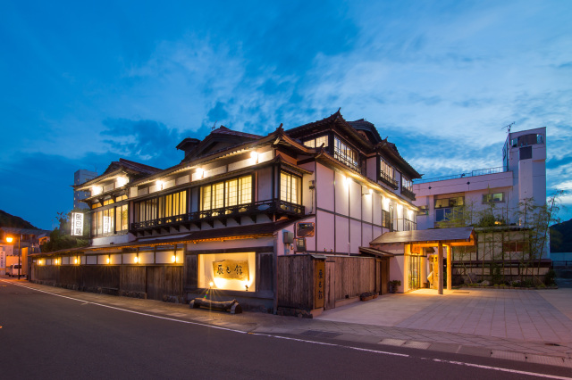 魅力無限的獨特海濱溫泉勝地「淺蟲溫泉」