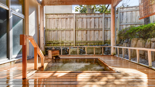 魅力无限的独特海滨温泉胜地“浅虫温泉”