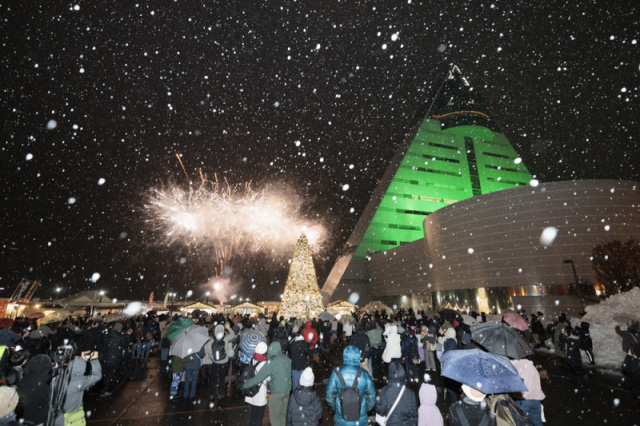 CHRISTMAS MARKET in アスパム