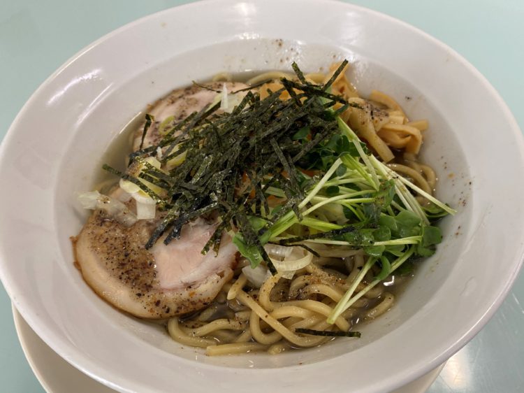 煮干油そば　８００円