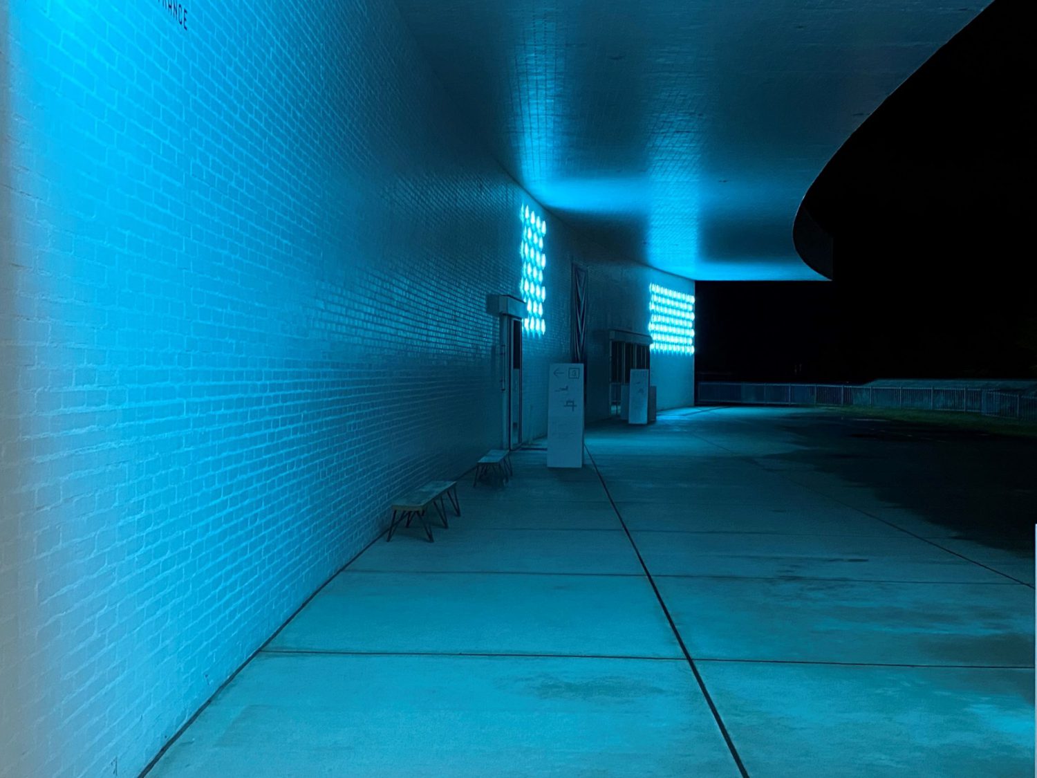 空気まで青く感じます