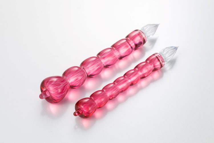 ペン軸は２種類（細・太）