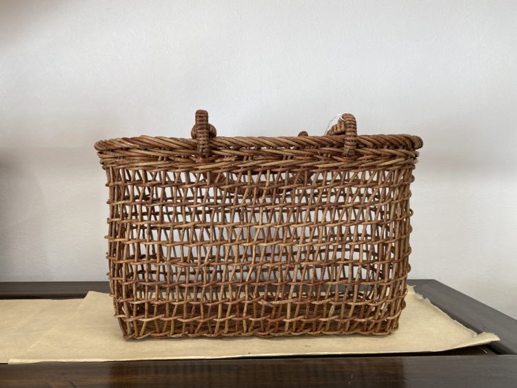 あけび蔓細工のかご