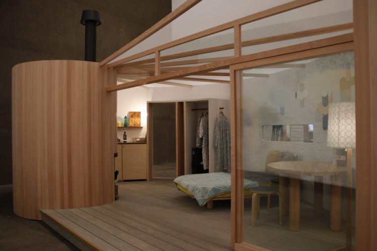 皆川氏が将来の夢として構想する「shell house」（「簡素で心地よい宿」の試み）も展示されていました。こんなお宿に泊まりたいなぁ。